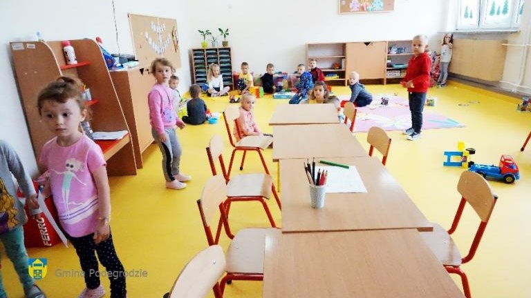 Gminny Oddział Przedszkolny w Długołęce-Świerkli (11).JPG