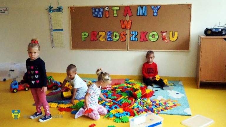Gminny Oddział Przedszkolny w Długołęce-Świerkli (16).JPG