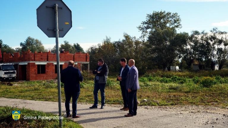 Oficjalny odbiór rozbudowy sieci wodno-kanalizacyjnej w m. Stadła, Polska Wieś Dolna (14).jpeg
