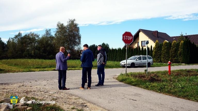Oficjalny odbiór rozbudowy sieci wodno-kanalizacyjnej w m. Stadła, Polska Wieś Dolna (17).jpeg
