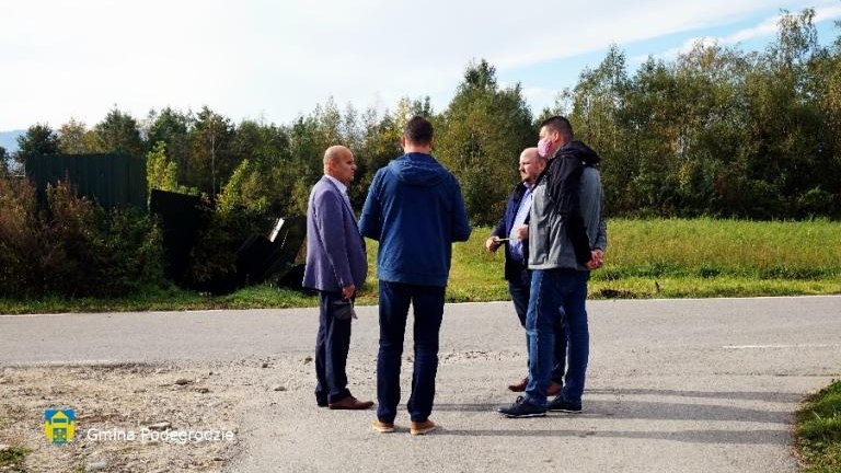 Oficjalny odbiór rozbudowy sieci wodno-kanalizacyjnej w m. Stadła, Polska Wieś Dolna (21).jpeg