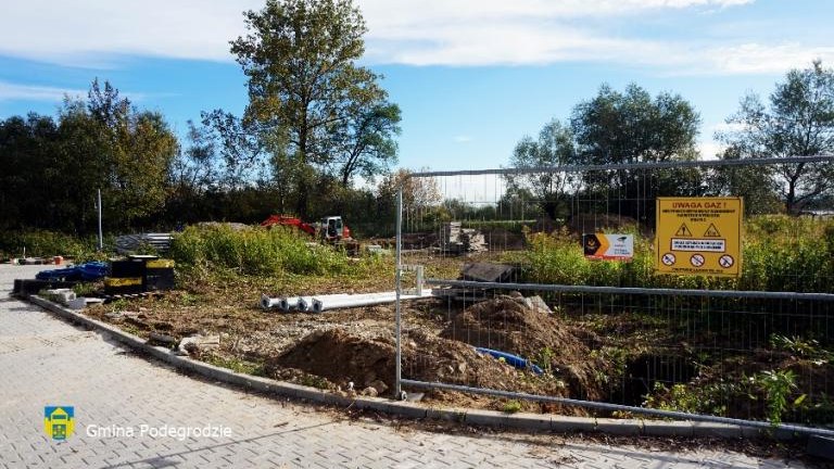 Oficjalny odbiór rozbudowy sieci wodno-kanalizacyjnej w m. Stadła, Polska Wieś Dolna (7).jpeg