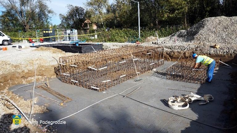 Oficjalny odbiór rozbudowy sieci wodno-kanalizacyjnej w m. Stadła, Polska Wieś Dolna (8).jpeg