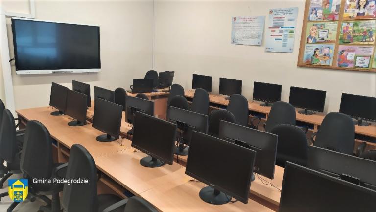 pracownia komputerowa Olszana (2).jpg