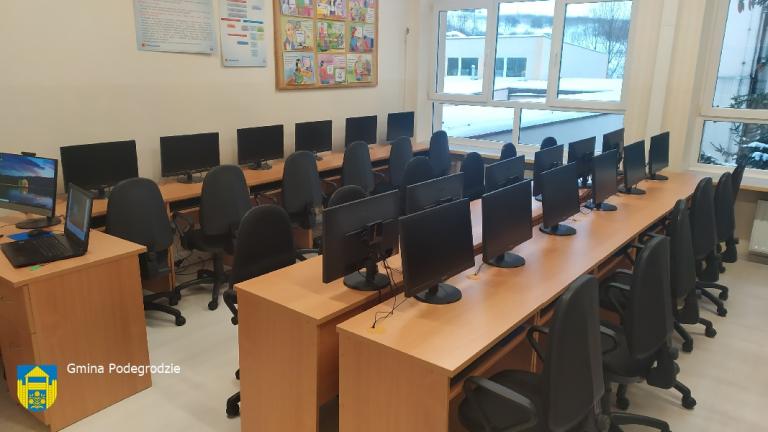 pracownia komputerowa Olszana (4).jpg