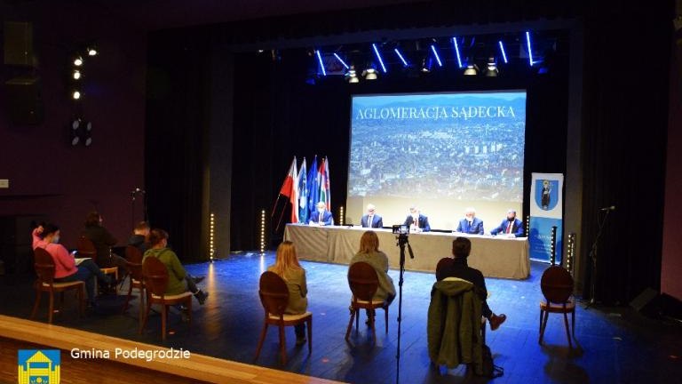 Konferencja Aglomeracja Sadecka (40).JPG