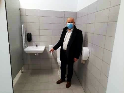 łazienki w Gminnym Przedszkolu w Długołęce-Świerkli (2).jpg