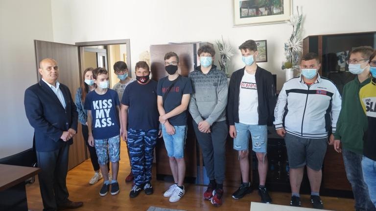 Lekcja WOS-u w Urzędzie - SP Olszana (2).JPG