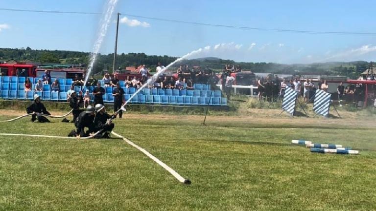 Gminne Zawody Sportowo-Pożarnicze (13).jpg