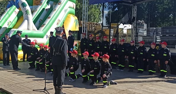 Podrzecze -Ślubowanie Młodzieżowej Drużyny Pożarniczej (11).jpg