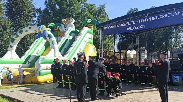 Podrzecze -Ślubowanie Młodzieżowej Drużyny Pożarniczej (15).jpg