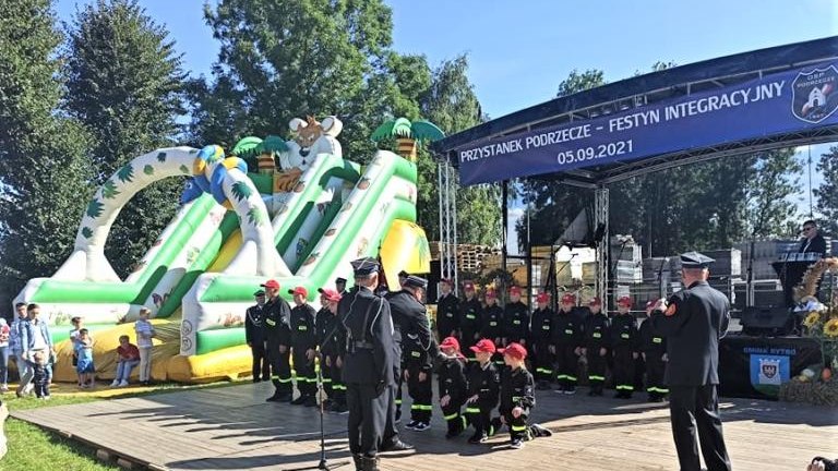Podrzecze -Ślubowanie Młodzieżowej Drużyny Pożarniczej (20).jpg