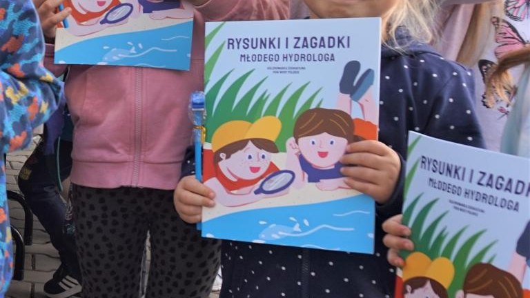 Przeciwdziałanie skutkom powodzi wśród dzieci w naszej Gminie (1).JPG