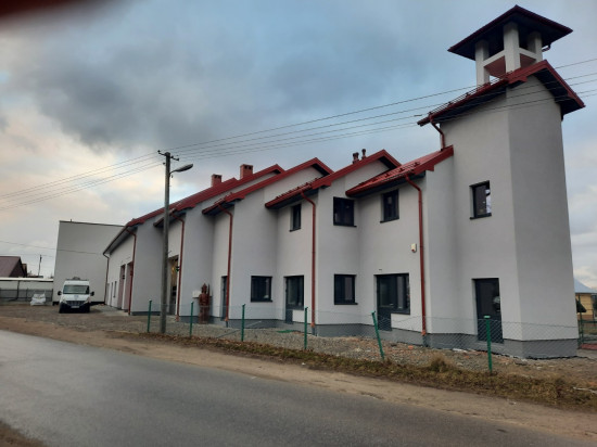 Remiza OSP Brzezna.jpg