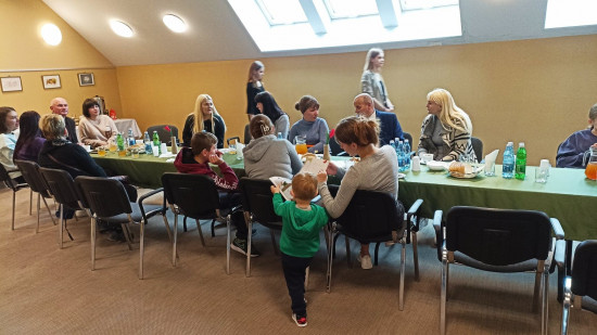 Spotkanie integracyjne z mieszkańcami Ukrainy przebywającymi na terenie Gminy Podegrodzie (114).jpg