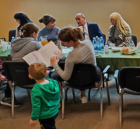Spotkanie integracyjne z mieszkańcami Ukrainy przebywającymi na terenie Gminy Podegrodzie (121).jpg