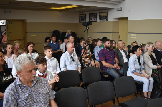 2022 Wyróznienia i nagrody dla uczni (37).JPG