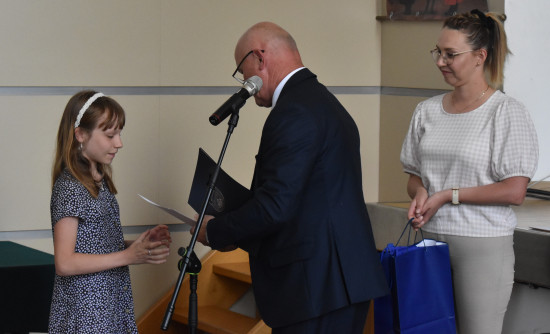 2022 Wyróznienia i nagrody dla uczni (7).JPG