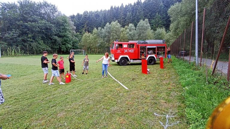 Otwarcie wiaty w Naszacowicach (114).jpg