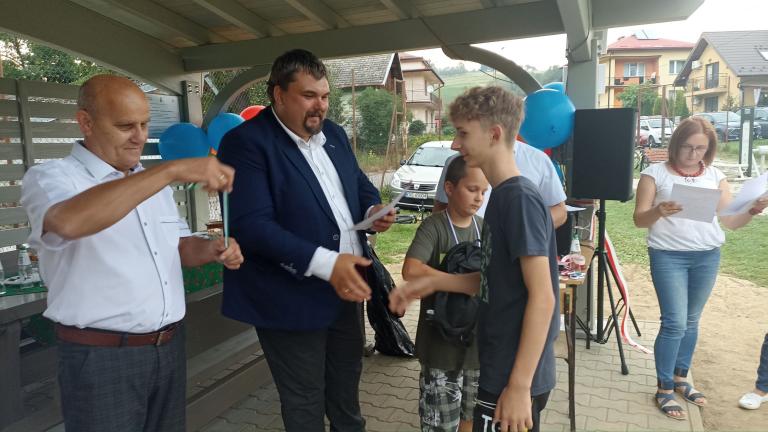Otwarcie wiaty w Naszacowicach (33).jpg