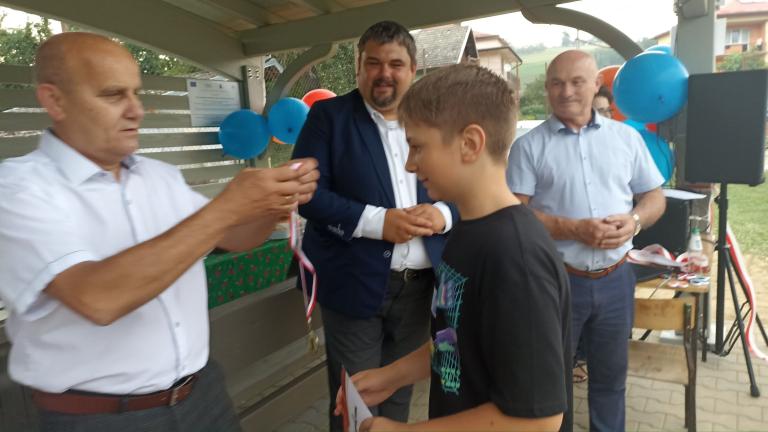 Otwarcie wiaty w Naszacowicach (74).jpg