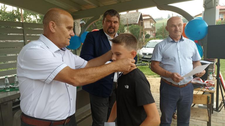 Otwarcie wiaty w Naszacowicach (76).jpg